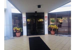 1300 NE Miami Gardens Dr #620e, Miami, FL 33179, Sold 03/19/24