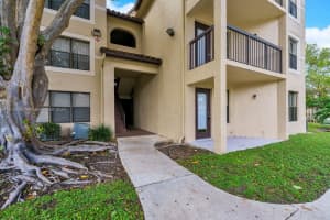 4221 W McNab Rd APT 43, Pompano Beach, FL 33069, Sold 02/29/24