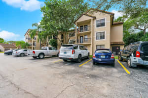 4221 W McNab Rd APT 43, Pompano Beach, FL 33069, Sold 02/29/24