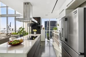 1100 Biscayne Blvd UNIT 6301, Miami, FL 33132, Sold 09/16/24