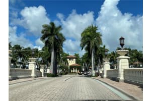 20940 NE 31st Pl, Miami, FL 33180, Sold 04/19/24