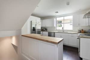 325 Meridian Ave APT 15, Miami Beach, FL 33139, Sold 04/02/24