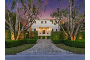 285 Costanera Rd, Coral Gables, FL 33143, Sold 06/04/24