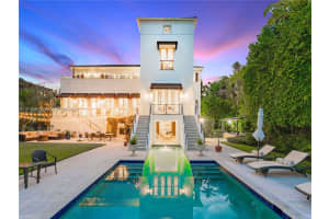285 Costanera Rd, Coral Gables, FL 33143, Sold 06/04/24