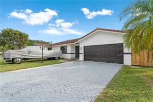 15882 SW 105th St, Miami, FL 33196, Sold 03/01/24