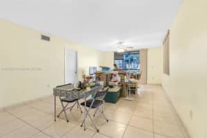 1001 Colony Point Cir APT 114, Pembroke Pines, FL 33026, Sold 08/07/24