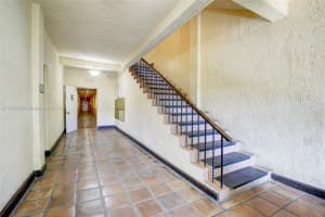 934 Michigan Ave APT 305, Miami Beach, FL 33139, Sold 04/26/24