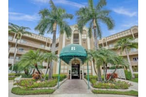 7623 Southampton Terrace APT 305, Tamarac, FL 33321, Sold 01/24/25