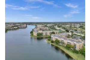 7623 Southampton Terrace APT 305, Tamarac, FL 33321, Sold 01/24/25