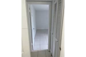 9493 SW 76th St APT L3, Miami, FL 33173, Sold 04/05/24