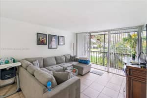 210 Fontainebleau Blvd APT 206, Miami, FL 33172, Sold 08/14/24