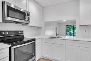 9202 NW 1st St #206, Pembroke Pines, FL 33024, Sold 06/27/24