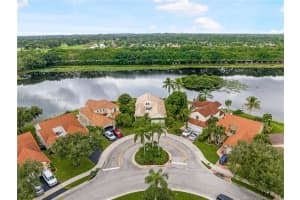 1400 Seabay Rd, Weston, FL 33326, Sold 03/06/24