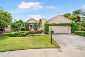 1400 Seabay Rd, Weston, FL 33326, Sold 03/06/24