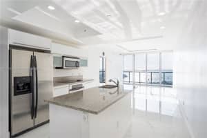 888 Biscayne Blvd APT 3504, Miami, FL 33132, Sold 03/08/24