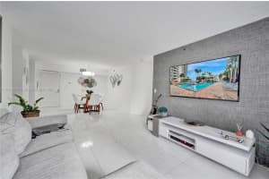 3600 Mystic Pointe Dr APT 203, Aventura, FL 33180, Sold 04/01/24