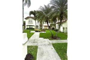 10827 NW 8th St, Pembroke Pines, FL 33026, Sold 05/09/24
