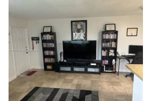 1737 Meadows Cir W, Boynton Beach, FL 33436, Sold 02/27/24