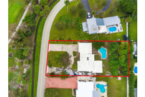 4441 E Country Club Cir, Plantation, FL 33317, Sold 05/14/24