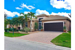 6600 Pisano Dr, Greenacres, FL 33467, Sold 06/27/24