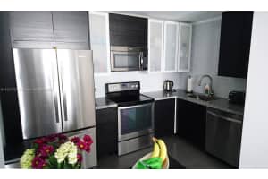 2851 NE 183rd St APT 2206E, Aventura, FL 33160, Sold 12/08/24