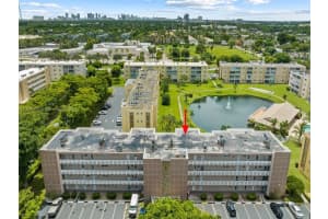 206 SE 10th St APT 401, Dania Beach, FL 33004, Sold 03/05/25