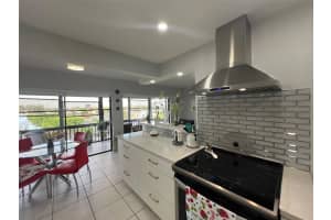 1350 SW 122nd Ave APT 412, Miami, FL 33184, Sold 09/17/24