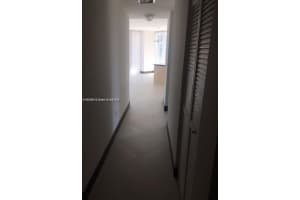 79 SW 12th St 1606 s, Miami, FL 33130, Sold 10/23/24