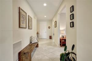 652 SE Monteiro Dr, Port St. Lucie, FL 34984, Sold 05/31/24
