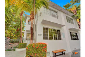 840 Lenox Ave. APT 4, Miami Beach, FL 33139, Sold 03/28/24