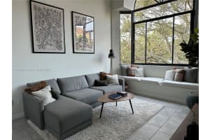 15535 Miami Lakeway N Apt 301-23, Miami Lakes, FL 33014, Sold 05/16/24