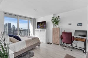 Opera Tower, 1750 N Bayshore Dr APT 4510, Miami, FL 33132, Sold 05/07/24