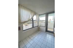2899 Collins Ave APT 425, Miami Beach, FL 33140, Sold 03/22/24