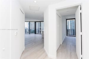 45 SW 9th St Apt 2303, Miami, FL 33130, Sold 03/29/24