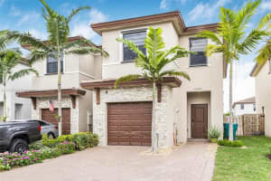 25109 SW 108th Ct #0, Princeton, FL 33032, Sold 04/24/24
