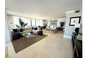 2 Grove Isle Dr B1109, Miami, FL 33133, Sold 03/29/24