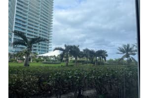 10275 Collins Ave APT 207, Bal Harbour, FL 33154, Sold 04/05/24