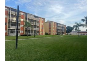 3600 NW 21st St APT 301, Lauderdale Lakes, FL 33311, Sold 04/19/24