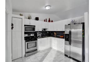 4312 SW 136th Pl, Miami, FL 33175, Sold 04/30/24