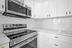 430 Golden Isles Dr APT 605, Hallandale Beach, FL 33009, Sold 05/29/24
