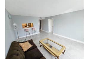 484 NW 165th St a 414, Miami, FL 33169, Sold 05/03/24