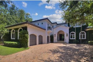 5002 SW 86th St, Coral Gables, FL 33143, Sold 05/31/24