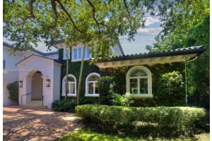 5002 SW 86th St, Coral Gables, FL 33143, Sold 05/31/24