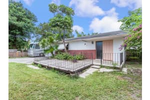 2640 Garfield St, Hollywood, FL 33020, Sold 10/31/24