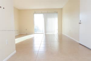 429 Executive Center Dr APT 210, West Palm Beach, FL 33401, Sold 03/25/24