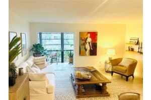 917 NE 199th St APT 104, Miami, FL 33179, Sold 05/17/24