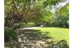 563 W 49th St, Miami Beach, FL 33140, - MLS#A11519972