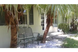563 W 49th St, Miami Beach, FL 33140, - MLS#A11519972