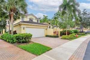 1617 Passion Vine Cir # 13-2, Weston, FL 33326, Sold 02/29/24