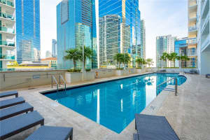 1200 Brickell Bay Dr APT 2209, Miami, FL 33131, Sold 07/01/24